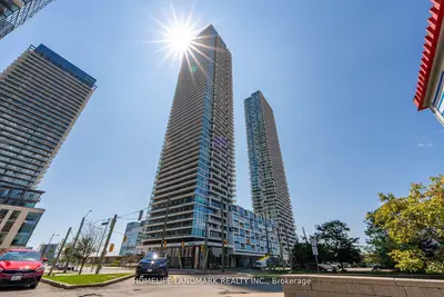 Condo Apartment in Vaughan
