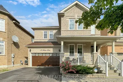 Detached in Vaughan