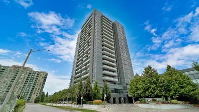 Condo Apartment in Richmond Hill