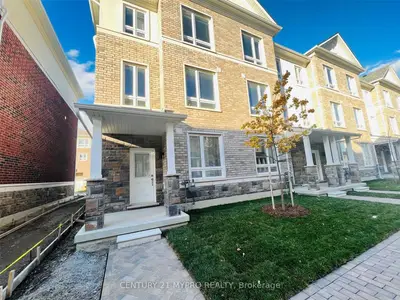Att/Row/Townhouse in Markham