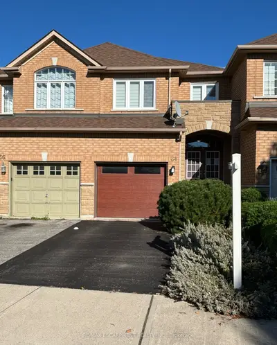 Att/Row/Townhouse in Markham