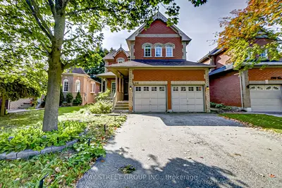 Detached in Newmarket