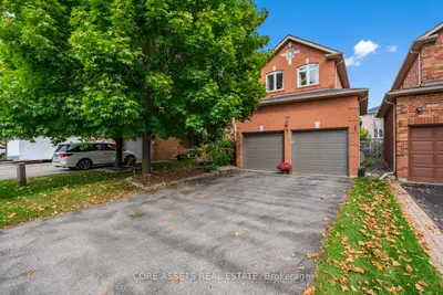 Detached in Newmarket