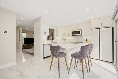 Detached in Vaughan