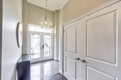 Detached in Newmarket