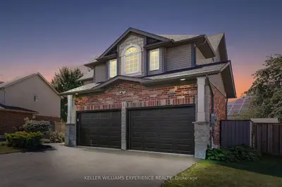 Detached in Essa