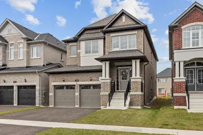 Detached in Innisfil