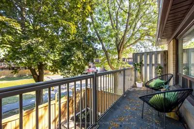 Condo Townhouse in Richmond Hill