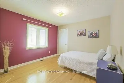 309 Narinia Crescent, Newmarket, On L3x 2e1