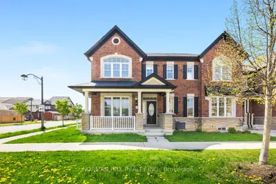 Att/Row/Townhouse in Markham
