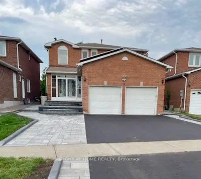 Detached in Vaughan