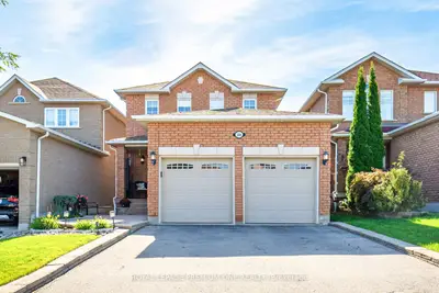 Detached in Vaughan