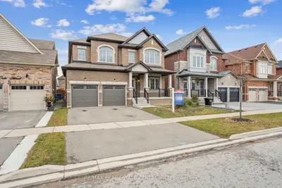 Detached in Innisfil