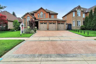 Detached in Markham