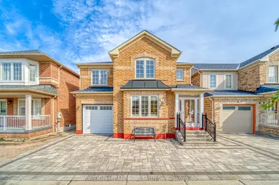 Detached in Markham