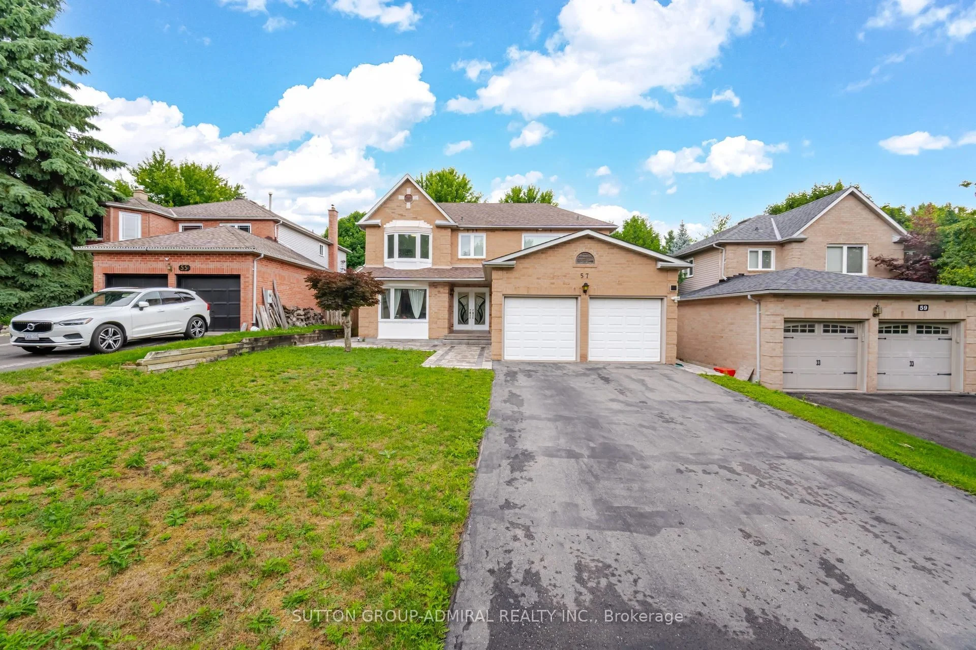 Detached in Aurora