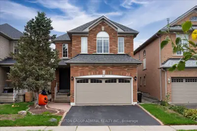 Detached in Vaughan