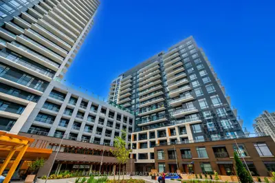 Condo Apartment in Vaughan