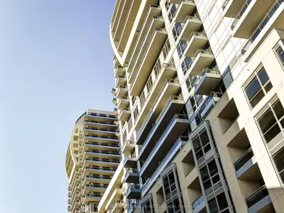 Condo Apartment in Richmond Hill