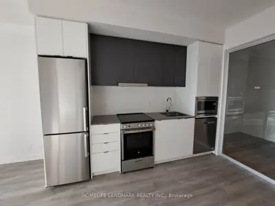 Condo Apartment in Vaughan