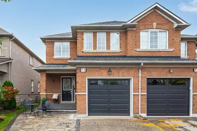 Semi-Detached in Vaughan