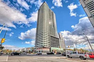 Condo Apartment in Vaughan
