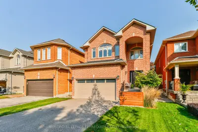 Detached in Vaughan