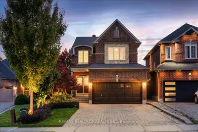 Detached in Newmarket