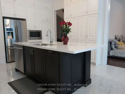 Detached in Aurora