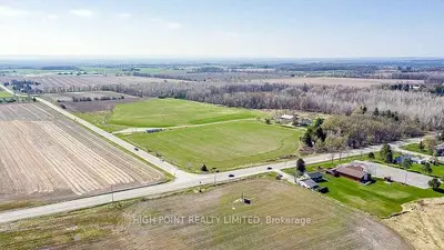 Vacant Land in Essa
