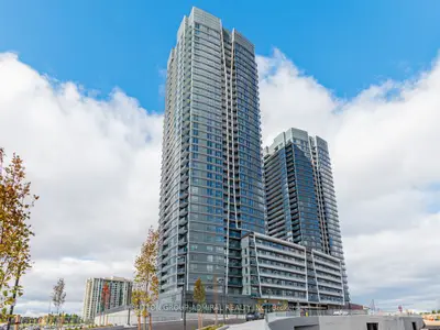 Condo Apartment in Vaughan