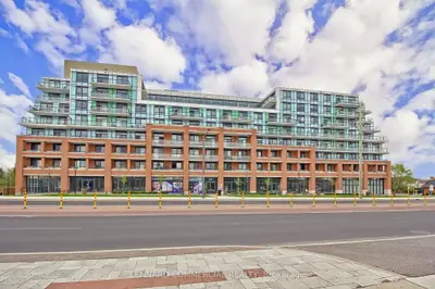 Condo Apartment in Richmond Hill