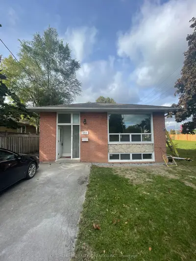 469 Judlea Court, Richmond Hill, On L4c 2x8