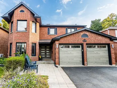 Detached in Aurora