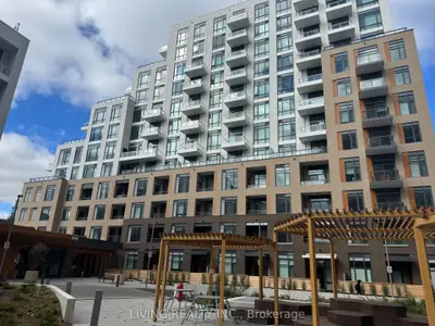 Condo Apartment in Vaughan