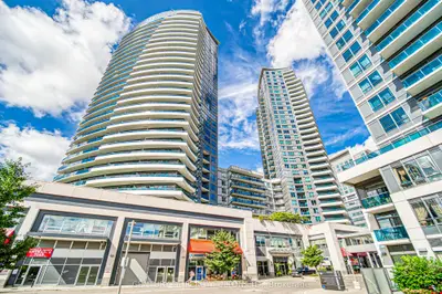 Condo Apartment in Markham