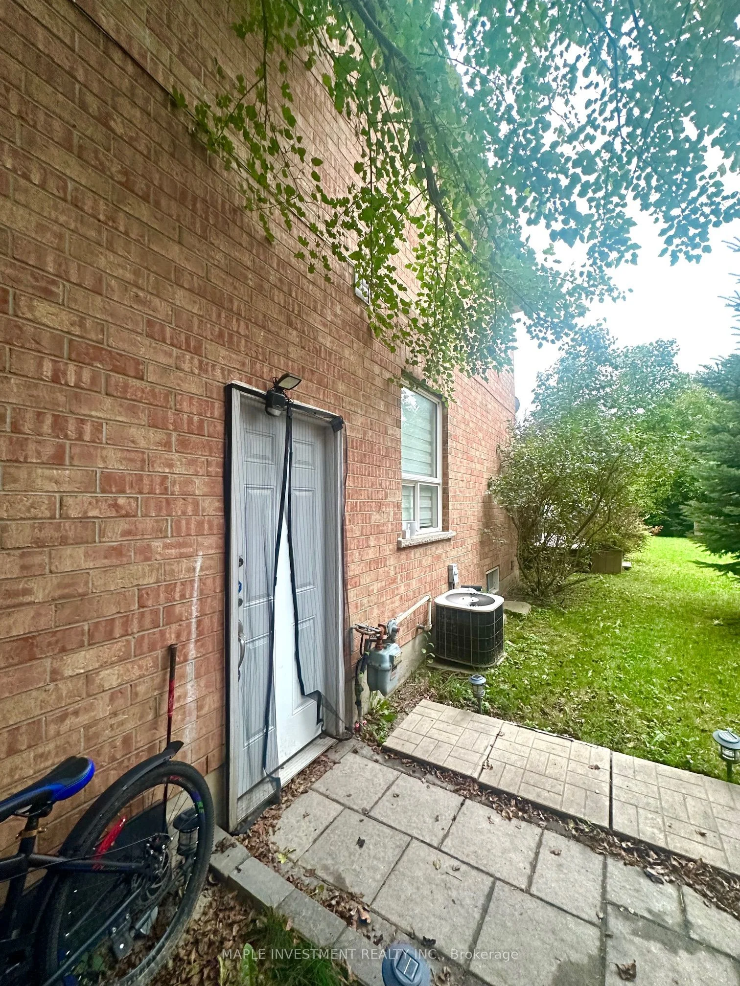97 Long Point Drive Bsmt, Richmond Hill, On L4e 3z7