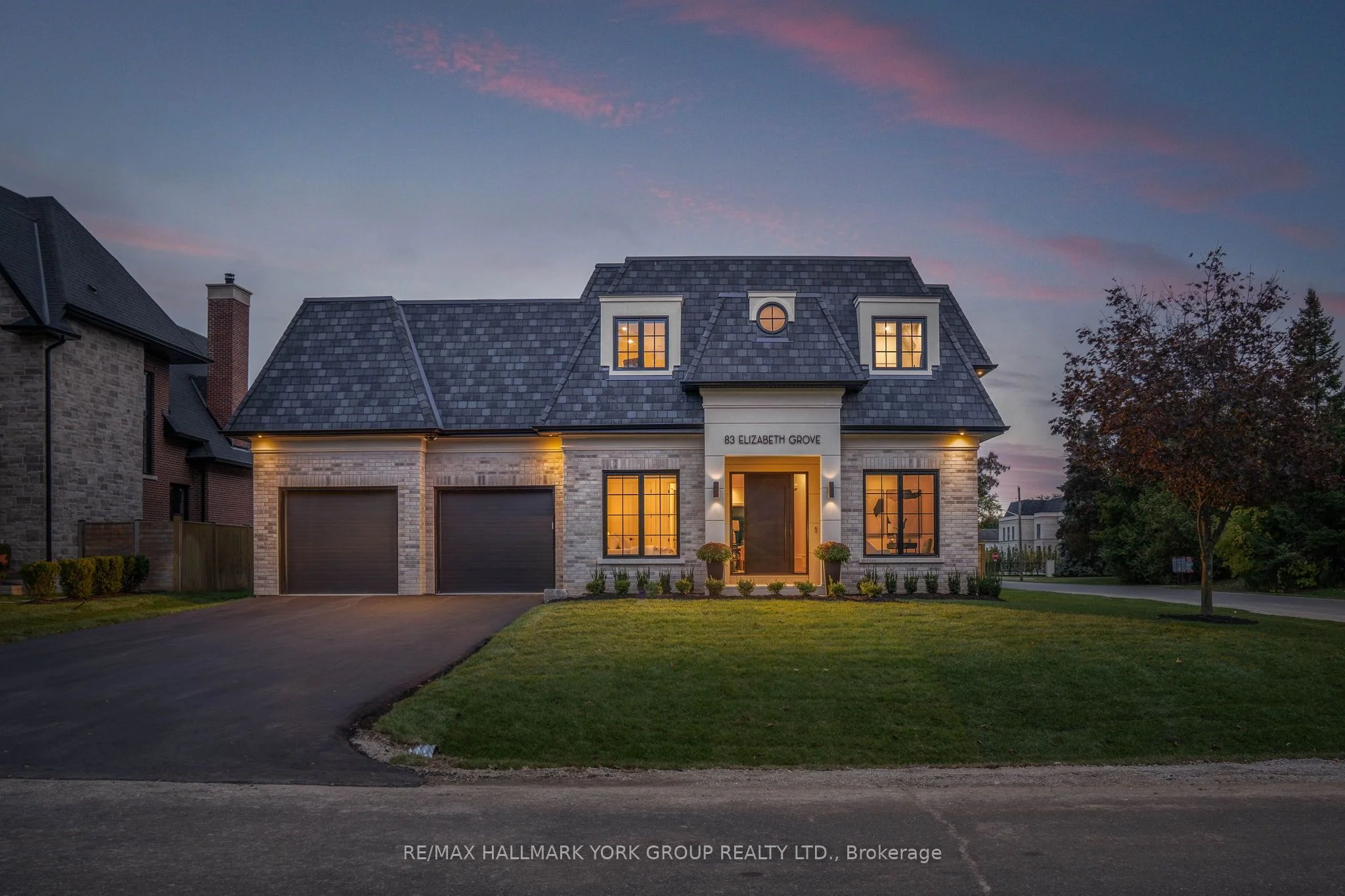 Detached in King