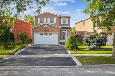 Detached in Vaughan