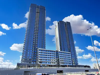 Condo Apartment in Vaughan