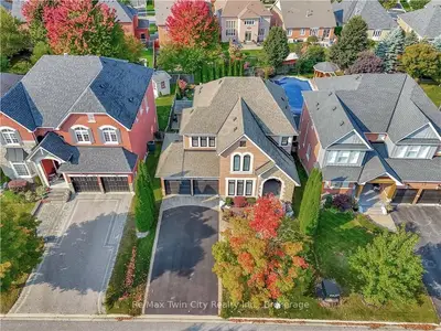 Detached in Uxbridge