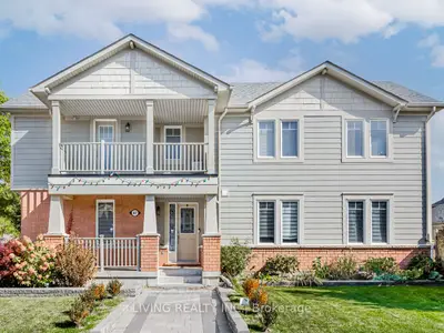 Att/Row/Townhouse in Markham
