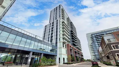 Condo Apartment in Vaughan