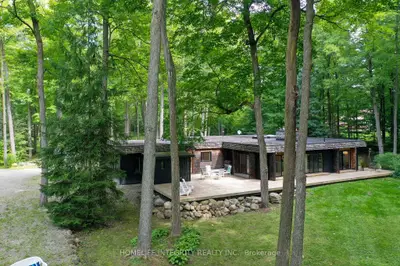 Detached in New Tecumseth