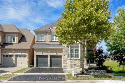 Detached in Markham