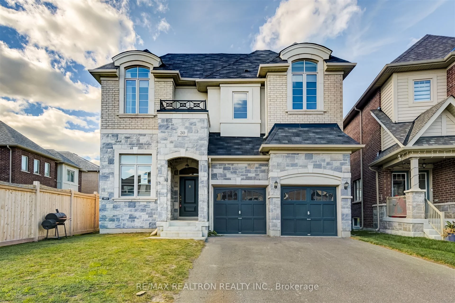 Detached in East Gwillimbury