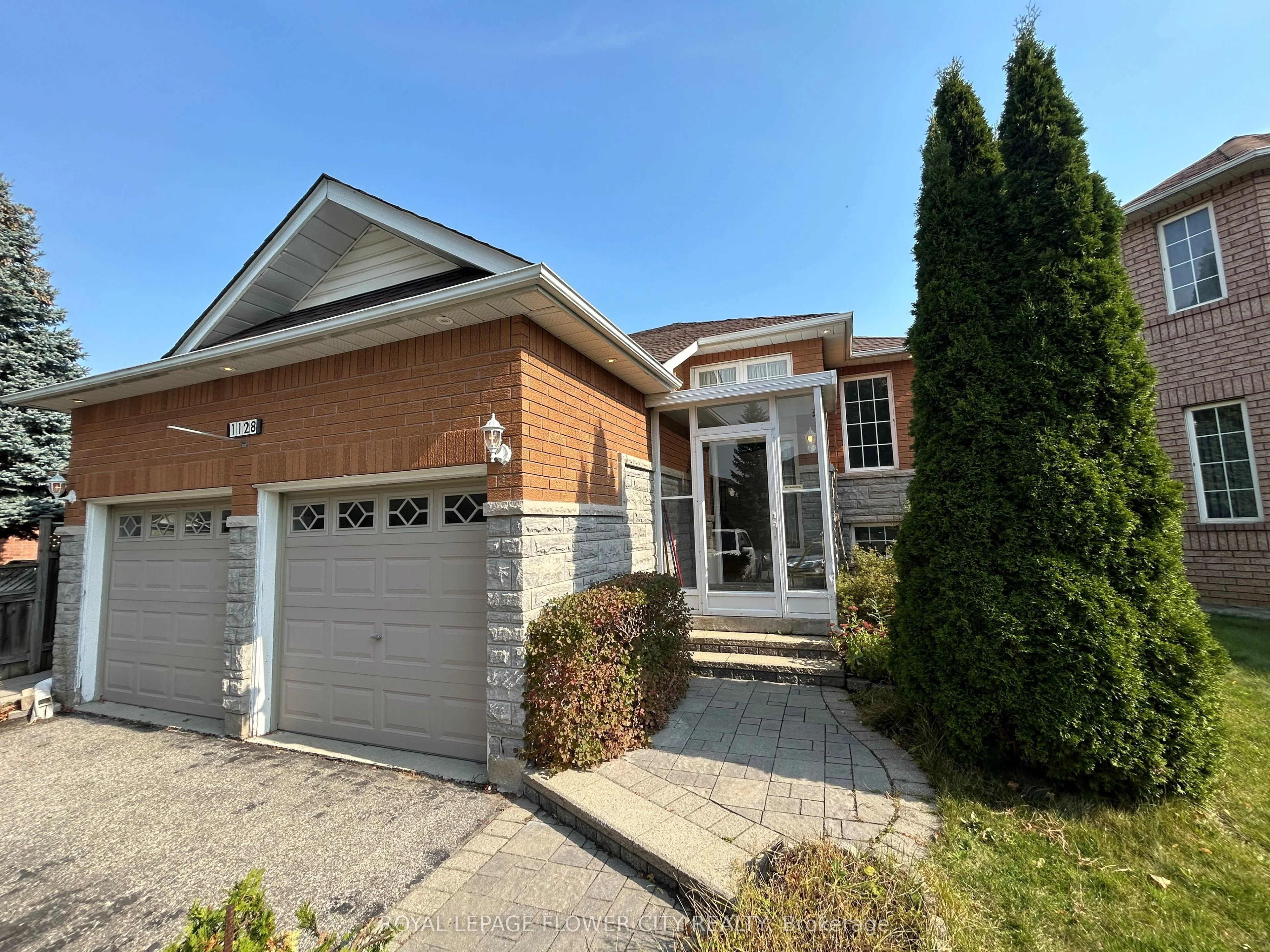 1128 Kensington Street Main Lv, Innisfil, On L9s 1v1
