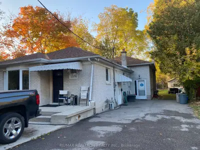 Detached in Aurora