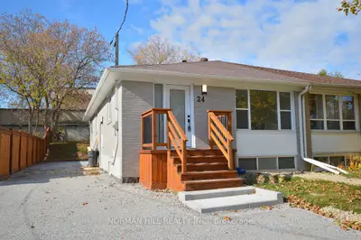 Semi-Detached in Newmarket
