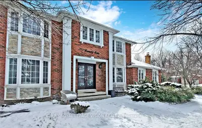 Lower Level in Richmond Hill